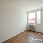 Pronajměte si 3 ložnic/e byt o rozloze 65 m² v Prague