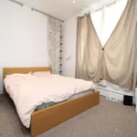 Rent 4 bedroom house in Pontypridd