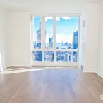 Rent 2 bedroom apartment of 105 m² in New York