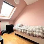 Rent 4 bedroom apartment in Brugge