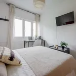 Rent a room of 125 m² in madrid