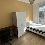 Rent 1 bedroom apartment of 10 m² in Cergy