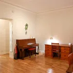 Rent 1 bedroom apartment of 49 m² in paris