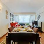 Rent 3 bedroom apartment in lisbon