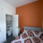 Rent a room in Burnley