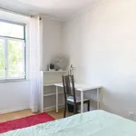 Rent a room in lisbon