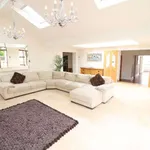 Rent 5 bedroom house in  Crosby