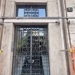 Rent 4 bedroom apartment of 130 m² in Milano