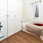 Rent 4 bedroom apartment in Madrid