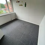 Rent 3 bedroom house in East Midlands