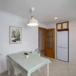 Rent a room of 160 m² in valencia