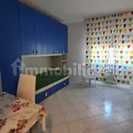 Rent 3 bedroom apartment of 80 m² in Novara