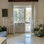 Rent 3 bedroom apartment of 90 m² in Milano