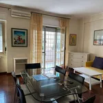 Rent 3 bedroom apartment of 100 m² in Roma