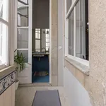 Rent 2 bedroom apartment in Porto