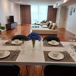 Rent 4 bedroom apartment of 290 m² in Bangkok