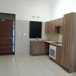 Rent 1 bedroom apartment in Roodepoort