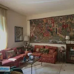 Rent 3 bedroom apartment of 109 m² in Milan