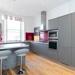 Rent 3 bedroom apartment of 137 m² in City of Edinburgh