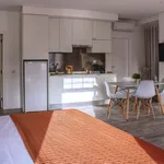 Rent 1 bedroom apartment of 50 m² in Loulé