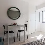 Rent 4 bedroom apartment in Lisboa