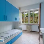 Rent 4 bedroom apartment of 85 m² in Milan