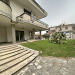 Rent 10 bedroom house of 720 m² in Capua