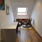 Rent a room of 200 m² in brussels