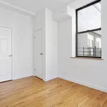 Rent 4 bedroom apartment in Manhattan