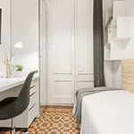 Rent a room of 130 m² in barcelona