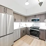 Rent 1 bedroom apartment of 487 m² in Manhattan