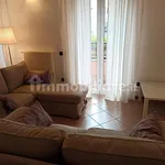 Rent 3 bedroom apartment of 85 m² in Como