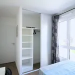 Rent 4 bedroom apartment in Clichy