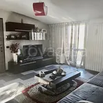 Rent 3 bedroom apartment of 85 m² in Gerenzano