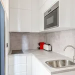 Rent 1 bedroom apartment of 22 m² in Madrid