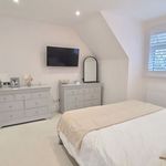 Rent 4 bedroom house in South East England