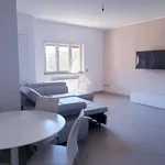 Rent 3 bedroom apartment of 93 m² in Palermo