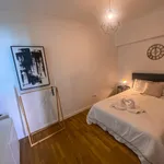 Rent 10 bedroom apartment in Porto