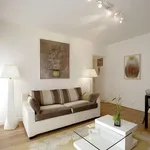 Rent 2 bedroom apartment of 40 m² in Paris