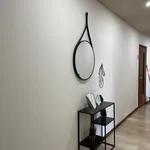 Rent 3 bedroom apartment in Milan