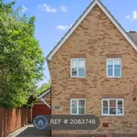 Rent 3 bedroom house in East Midlands