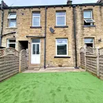 Rent 4 bedroom house in Kirklees