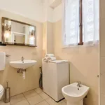 Rent 2 bedroom apartment in Turin