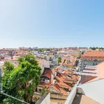 Rent 3 bedroom apartment of 65 m² in Lisbon