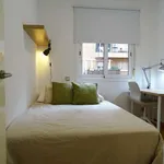 Rent a room of 90 m² in barcelona