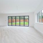 Rent 5 bedroom house in North West England