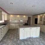 Rent 4 bedroom house in East Midlands