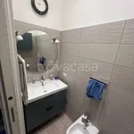 Rent 4 bedroom apartment of 110 m² in Napoli