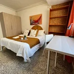 Alquilar 5 dormitorio apartamento en Valencia