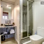 Appartement de 65 m² avec 1 chambre(s) en location à Paris